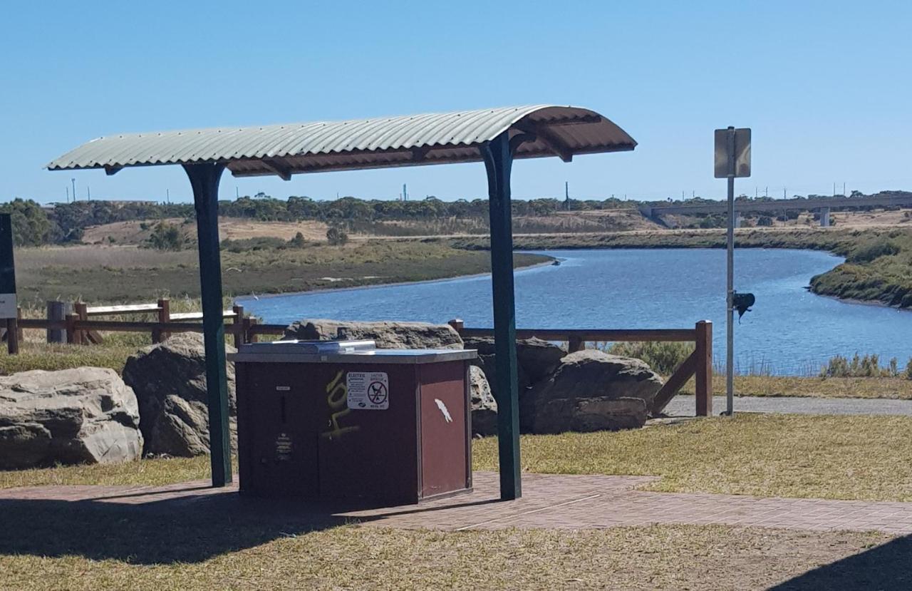 Cascabelbnb Private 2Br Apartment Noarlunga Экстерьер фото